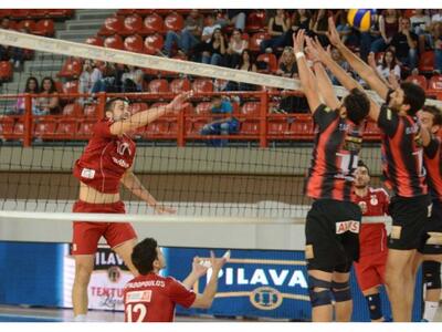 Bόλεϊ: Ήττα από τον Ολυμπιακό για την Παναχαϊκή