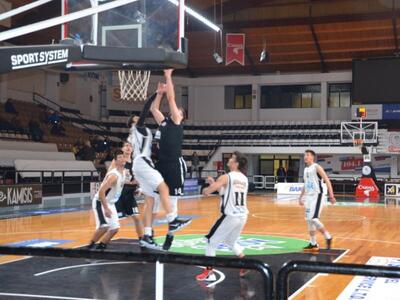 Μπάσκετ: Προβάδισμα τίτλου με διπλό στην...