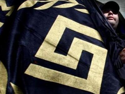 Πάτρα: Η Χρυσή Αυγή τα έβαλε με τον δημο...