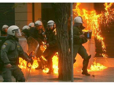 "Εμφύλιος" στο ΠΑΣΟΚ για την β...