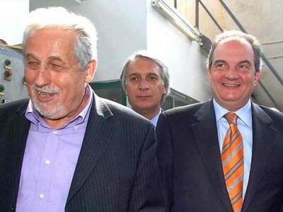 Ο Μανώλης «δίνει» δίκιο στον Καραμανλή