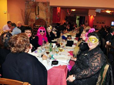 Καρναβαλικός χορός από τους Κρήτες της Πάτρας 