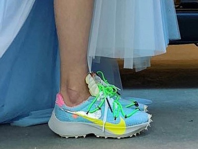 Nike + Off White Vapor Street στην επίσ...