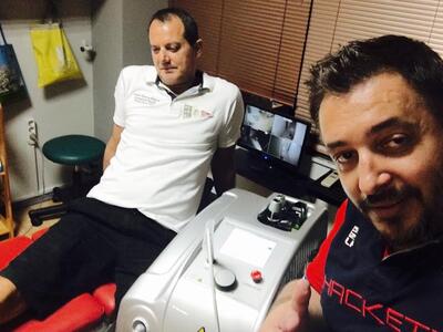 Συνεχίζεται η "παρέλαση" γνωστ...