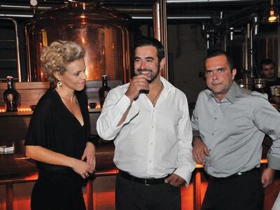 Κατερίνα Γκουρτέση, Γιώργος Νικολόπουλος...