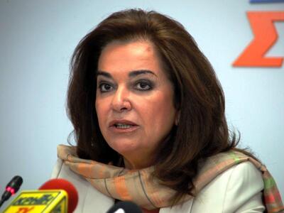 Ντόρα Μπακογιάννη: Αγγίξανε τα όρια της ...