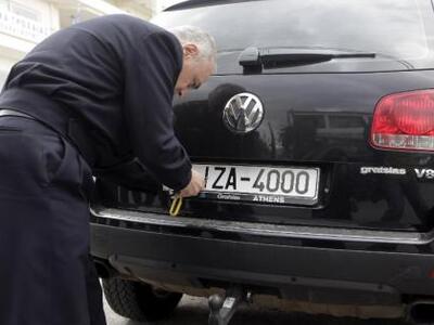 Πώς θα κυκλοφορείτε νόμιμα, χωρίς πινακί...