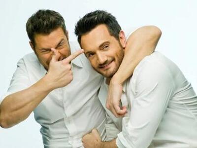 Δείτε ποια γοητευτική λαική τραγουδίστρι...