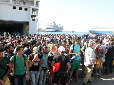 Ακόμη 3.278 πρόσφυγες αποβιβάστηκαν το π...