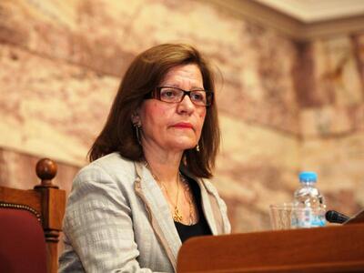 Ροδούλα Ζήση: Πολιτική παρέμβαση ο υποβι...
