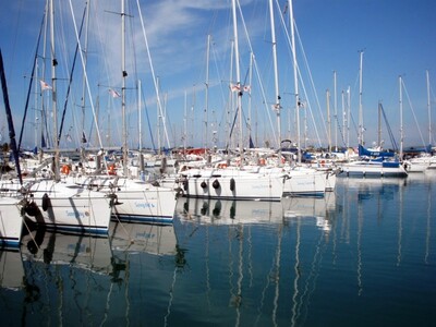 Ιστιοφόρο στη Λευκάδα με 80 κιλά κοκαΐνη...