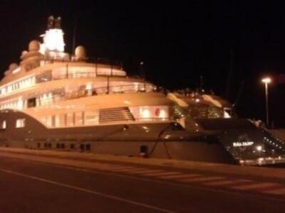 Πολυτελείς διακοπές για σεΐχη, με αφετηρ...