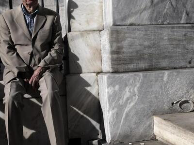 Πρόστιμο 250 ευρώ σε παππού που έκλεψε έ...