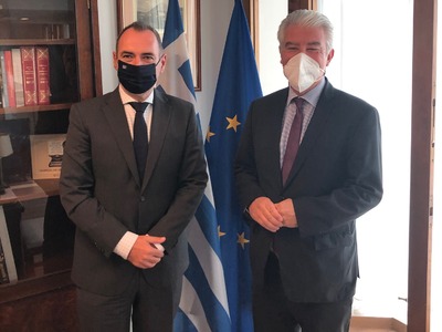 Ο Υφυπουργός Εξωτερικών, Ανδρέας Κατσανι...