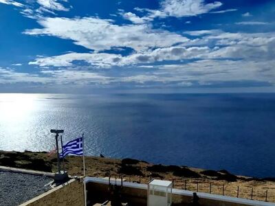 Γαύδος: Χωρίς τρόφιμα και είδη πρώτης αν...
