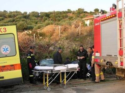 Δύο τροχαία, ένας νεκρός στην Ακράτα και...