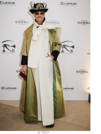 Λάκης Γαβαλάς