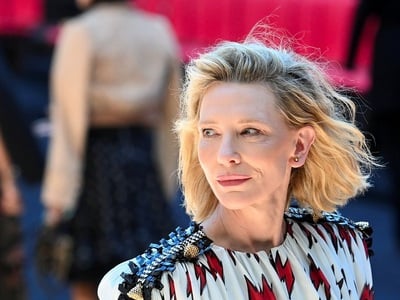 Italian Riviera Bob Hairstyle: Μαλλιά wa...