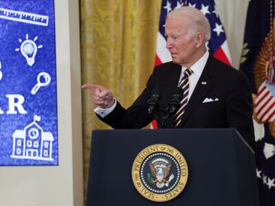 Μπάιντεν: Έξαλλος με τις διαρροές για τη...