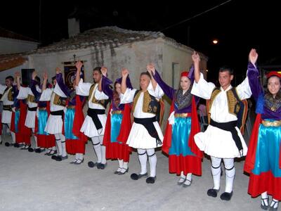 Συνεχίζει τα χορευτικά του ο Παγκαλαβρυτ...