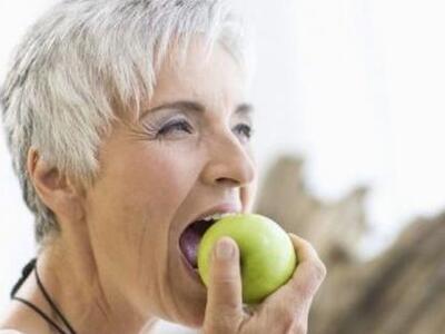 Εμμηνόπαυση: διατροφικές συστάσεις για τ...