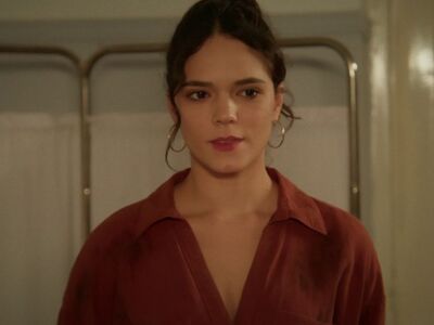 Να μ’ αγαπάς: Ένα παλιό σαράβαλο ετοιμάζ...