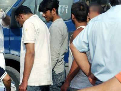 Οι μετανάστες επέστρεψαν, το προβλημα &q...