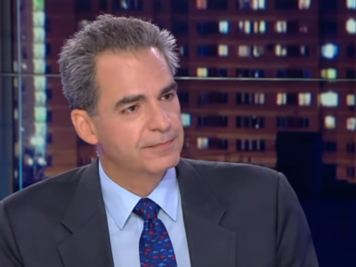 Ο υφυπουργός Παιδείας επικαλείται τη… Χο...