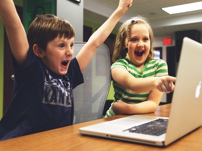 Τέσσερα εκατ. ευρώ για νέους υπολογιστές...