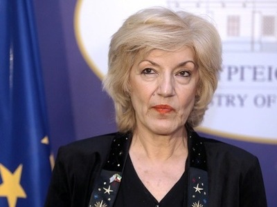 Σία Αναγνωστοπούλου: Η Ευρώπη είναι το δ...