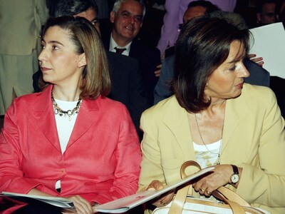 "Tα έσπασαν" στη Βουλή Βάσω - Μαριλίζα