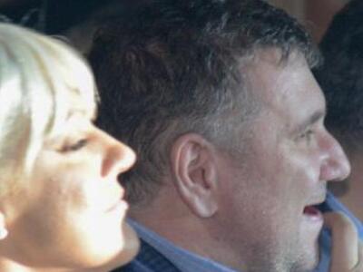 Ζευγάρι με τον Παύλο Βαρδινογιάννη η Σάσα Σταμάτη 