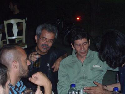 Με τον φιλο  Σωκράτη Μάλαμα