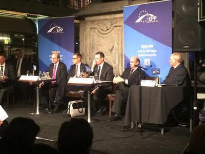 Ευρωπαϊκό Λαϊκό Κόμμα: Το «όχι» αποδυναμ...