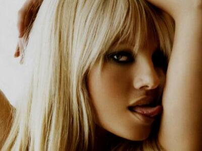 Κι όμως! Είναι η 10χρονη Τζούλια Αλεξανδ...