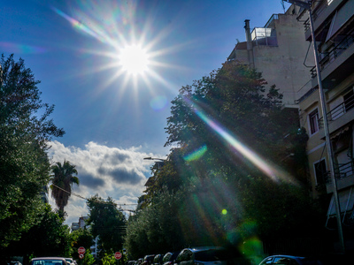 Καιρός: Συνεχίζεται το μικρό καλοκαιράκι...