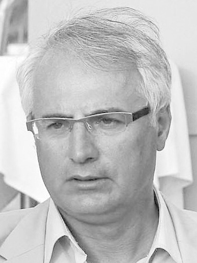 Στην φωτ. ο κ. Καλογερόπουλος