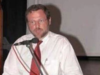 Απαιτεί στήριξη και όχι χρίσμα ο Κώστας ...