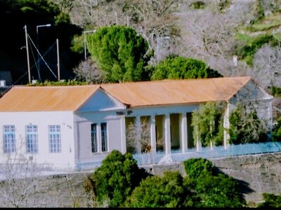 Στη Δίβρη κινδυνεύει να κλείσει το ιστορ...