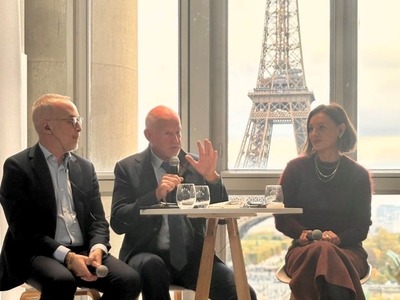 Ο Γιώργος Α. Παπανδρέου στο Διεθνές Φόρο...