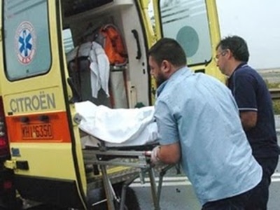 48χρονος καταπλακώθηκε απο πεύκο στην Ανδρίτσαινα