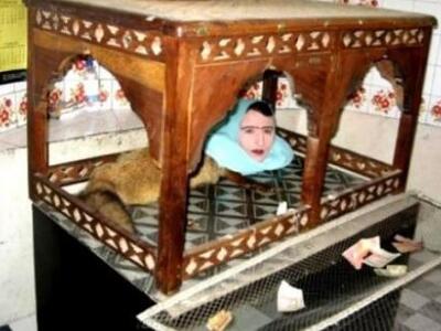 Aυτή είναι σίγουρα η πιο αλλόκοτη δουλει...