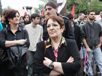 Aλ. Παπαρήγα: Κανείς δεν πρόκειται να δι...