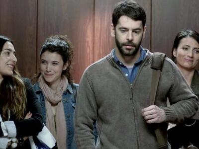 Πάτρα: Ο Κινητός Κινηματογράφος σταθμεύε...