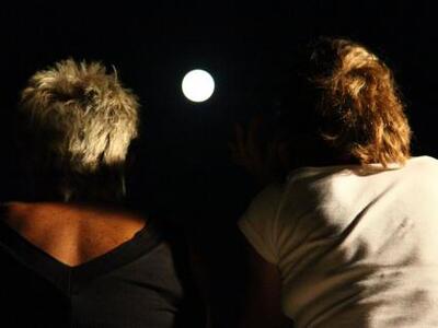 Αυγουστιάτικη Πανσέληνος: Μία αποχαιρετι...