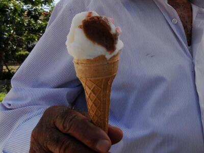 Πάτρα: Δεν του έδινε παγωτό ο υπάλληλος ...