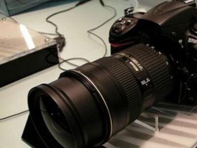 Φωτομουντζουρώματα και στην Πάτρα