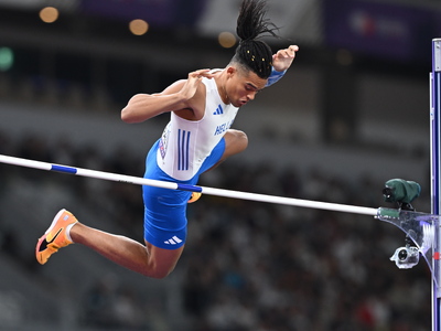 Ο Εμμανουήλ Καραλής στα 6 μ. στον τελικό...