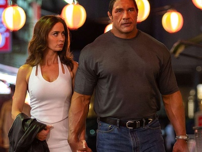 "The Smashing Machine".