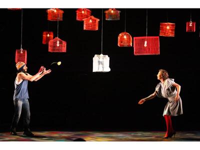 Καρέ-καρέ η πρεμιέρα του θεατρικού &quot...